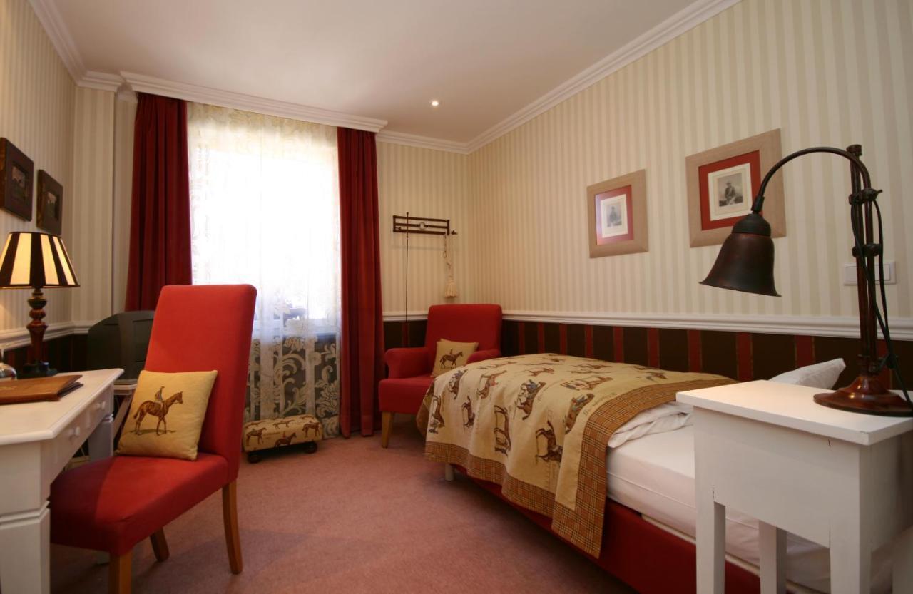 Landhotel Kern Bad Zwesten Exterior foto